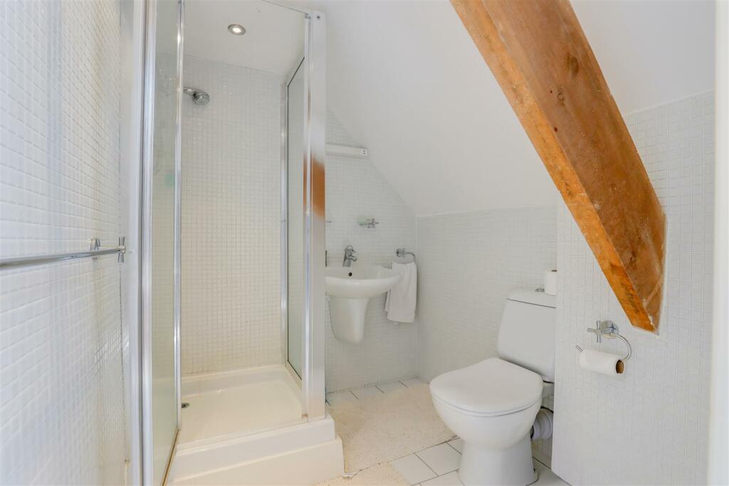 Additional property image - Trefnant, Dinas Powys, Vale Of Glamorgan, CF64 4HH