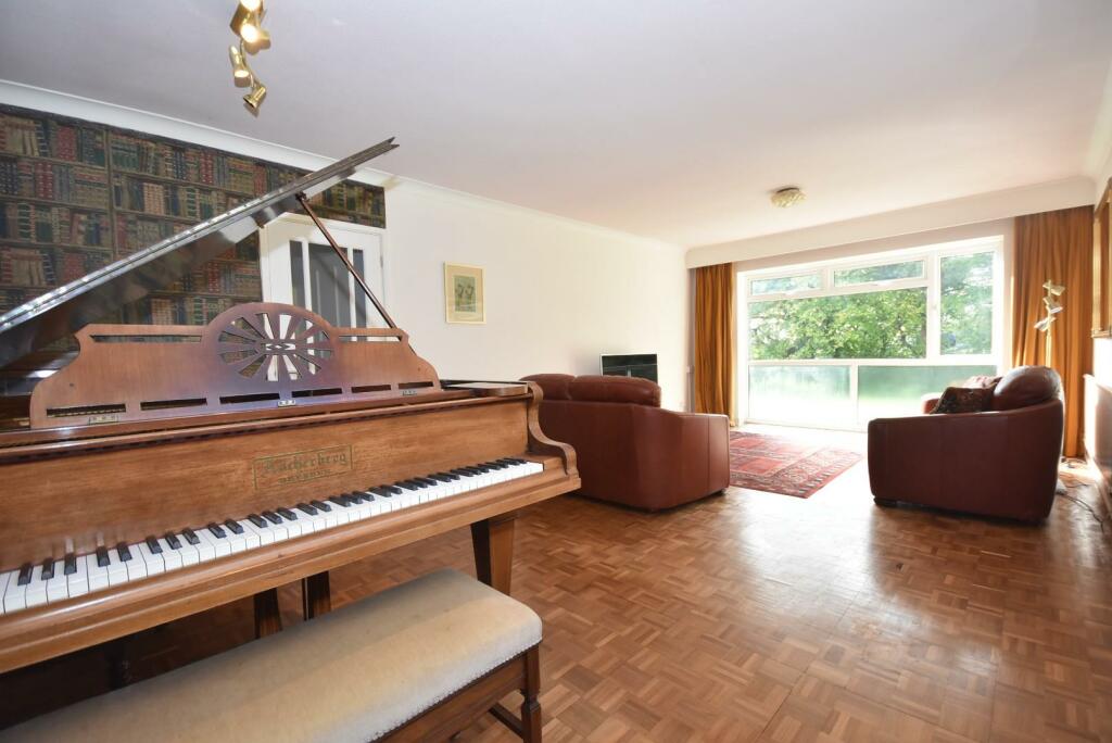 Additional property image - Conigree, Cross Common Road, Dinas Powys, CF64 4TQ