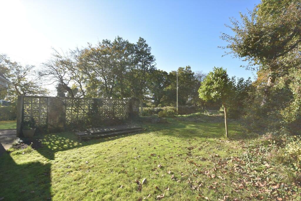 Additional property image - Conigree, Cross Common Road, Dinas Powys, CF64 4TQ
