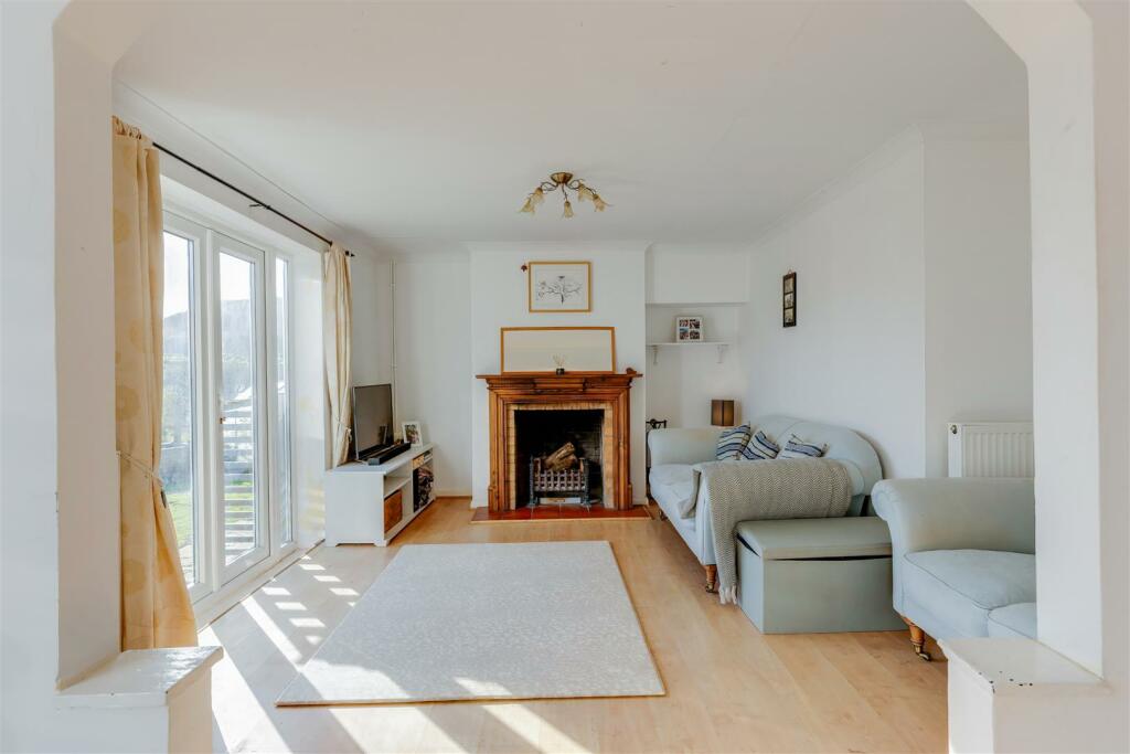 Additional property image - 2 Fairleigh, Michaelston-Le-Pit, Dinas Powys, CF64 4HN