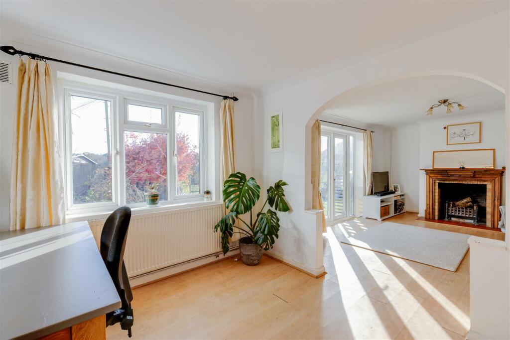 Additional property image - 2 Fairleigh, Michaelston-Le-Pit, Dinas Powys, CF64 4HN