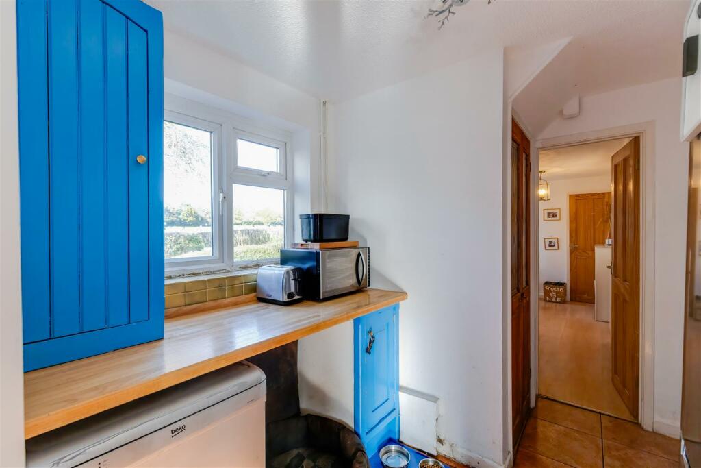 Additional property image - 2 Fairleigh, Michaelston-Le-Pit, Dinas Powys, CF64 4HN