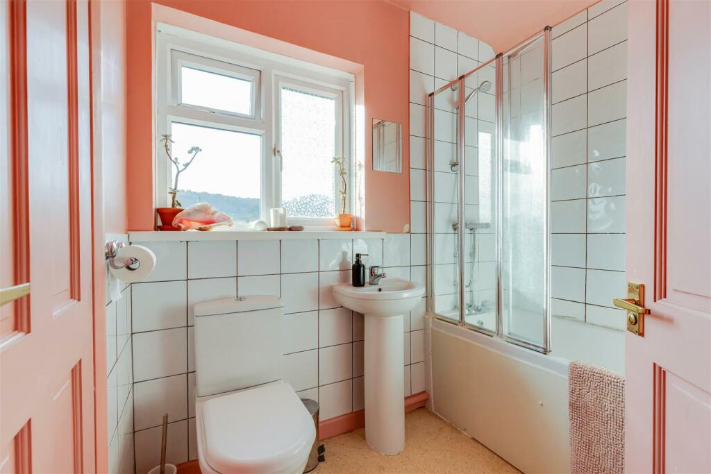 Additional property image - 2 Fairleigh, Michaelston-Le-Pit, Dinas Powys, CF64 4HN