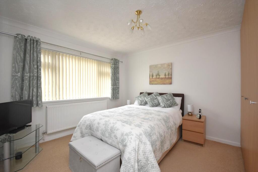 Additional property image - 31 Highfield Close, Dinas Powys, CF64 4LR