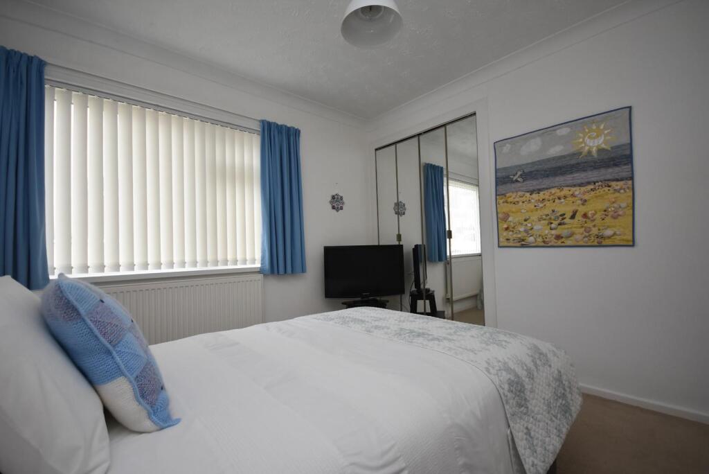 Additional property image - 31 Highfield Close, Dinas Powys, CF64 4LR
