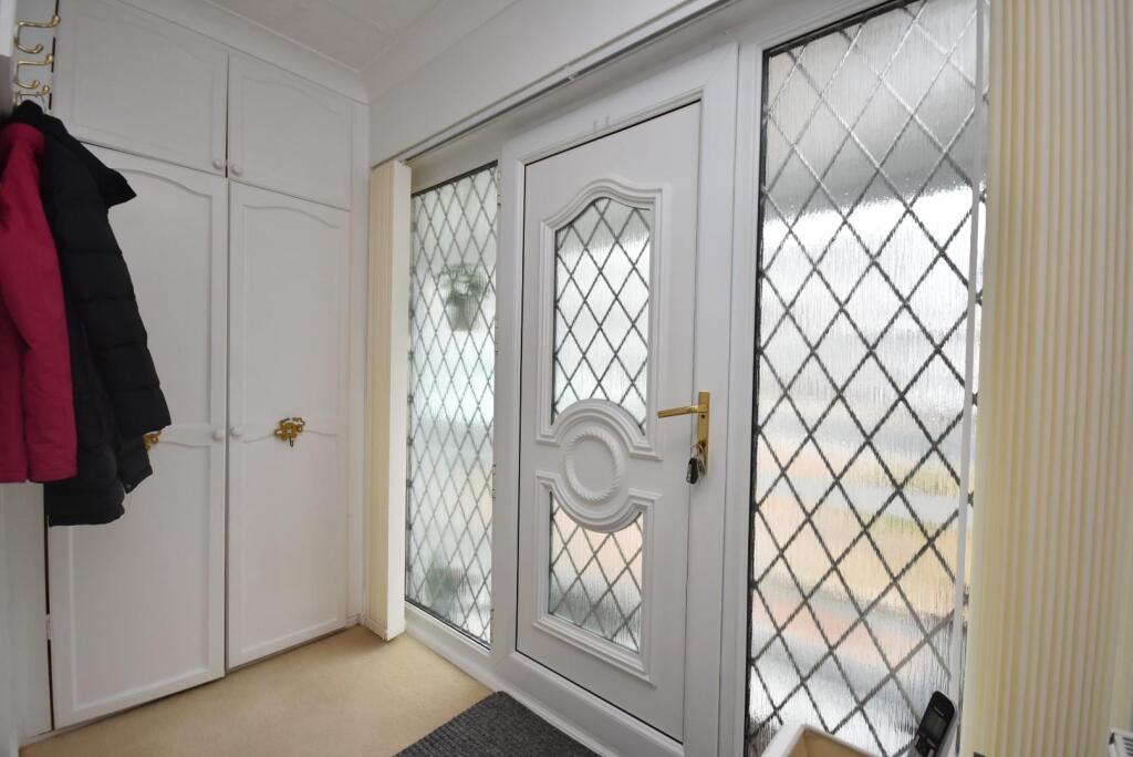 Additional property image - 31 Highfield Close, Dinas Powys, CF64 4LR
