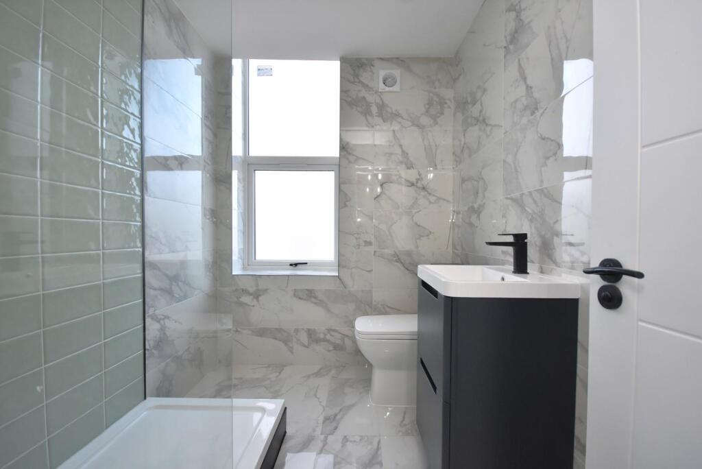 Property image - Flat 4, 76 Connaught Road, Cardiff, CF24 3PX