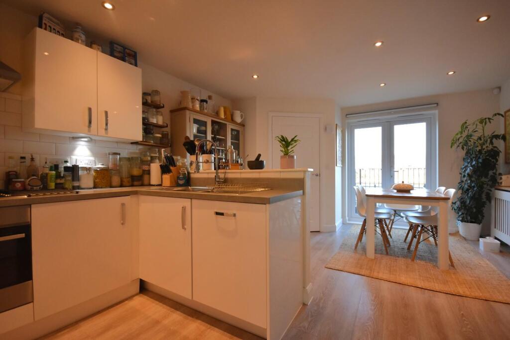 Additional property image - 47 Rhodfa Cambo, Barry, CF62 5BS