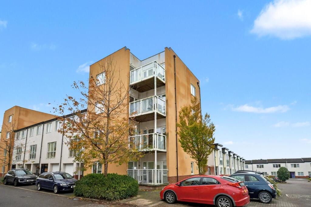 Main image of property: 2 Wain Close, Penarth, CF64 1TJ