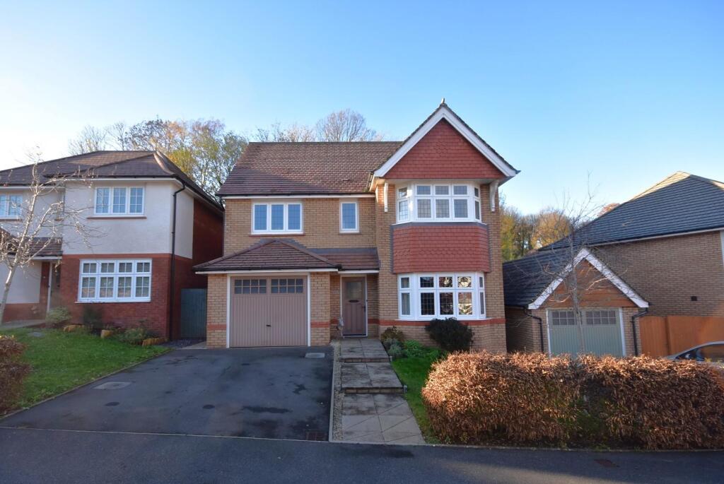 Main image of property: 40 Burdons Close, Wenvoe, CF5 6FE
