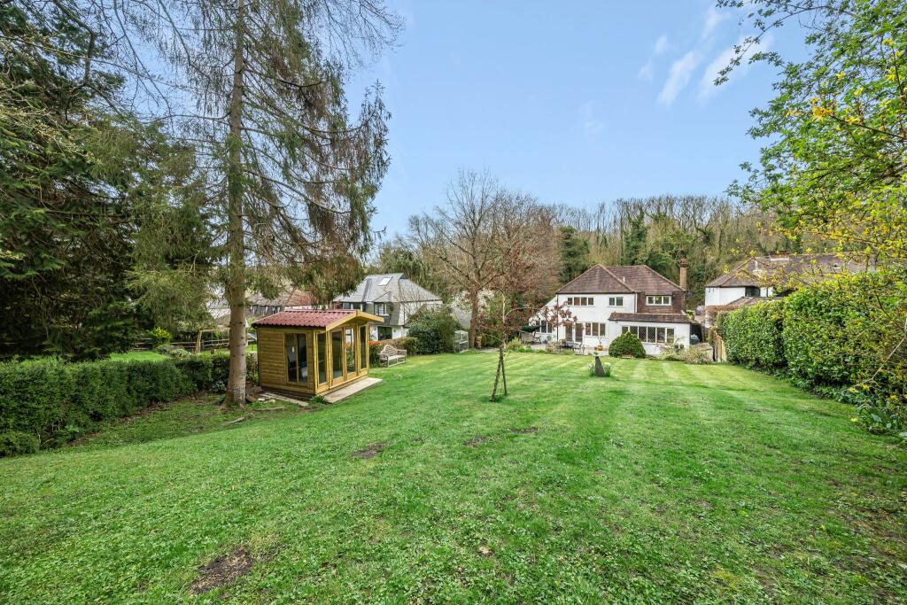 5 bedroom detached house for sale in Watercroft Road, Halstead, TN14