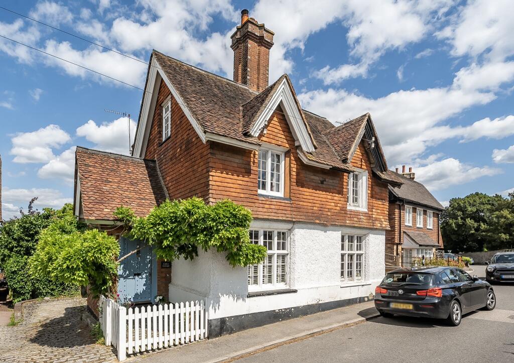 Main image of property: High Street, Chipstead, TN13