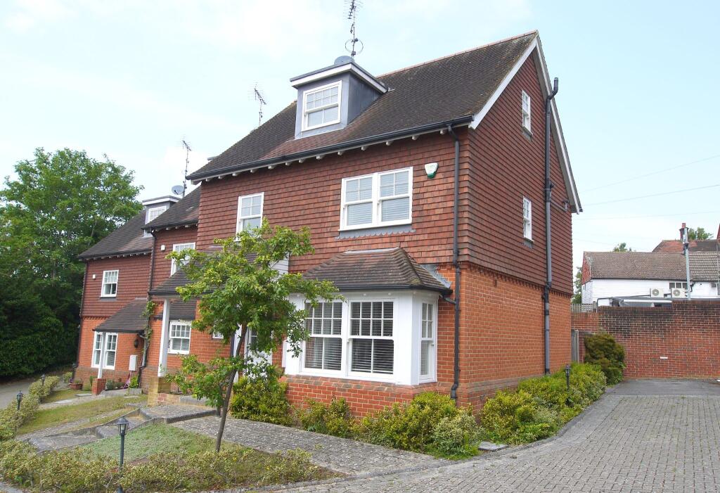 Main image of property: Oak Tree Close, Sevenoaks, TN13