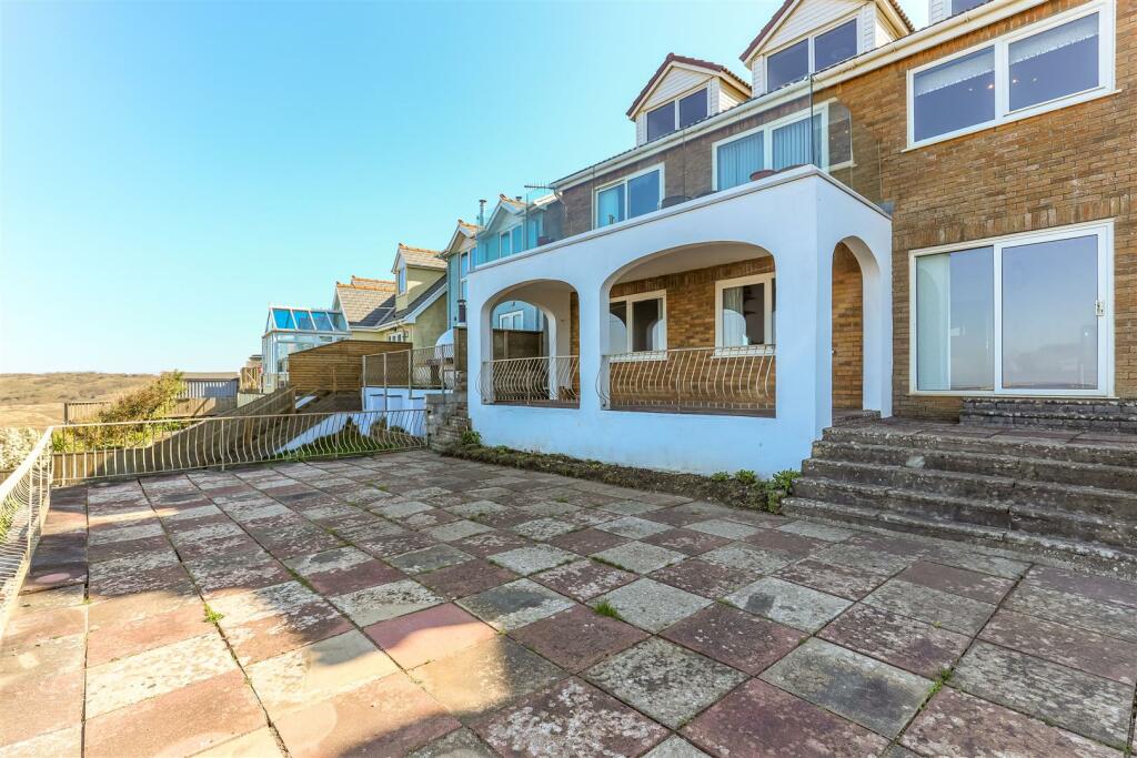 Additional property image - Sutton Lane, Ogmore By Sea, Vale Of Glamorgan, CF32 0PE
