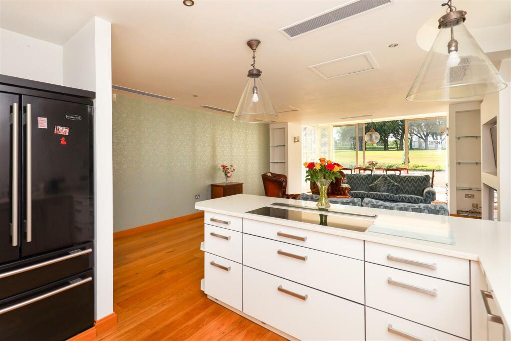 Additional property image - 1 Llewelyn House, Hensol Castle Park Hensol, Vale Of Glamorgan, CF72 8GJ