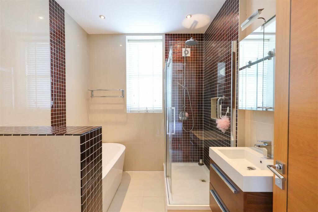 Additional property image - 1 Llewelyn House, Hensol Castle Park Hensol, Vale Of Glamorgan, CF72 8GJ