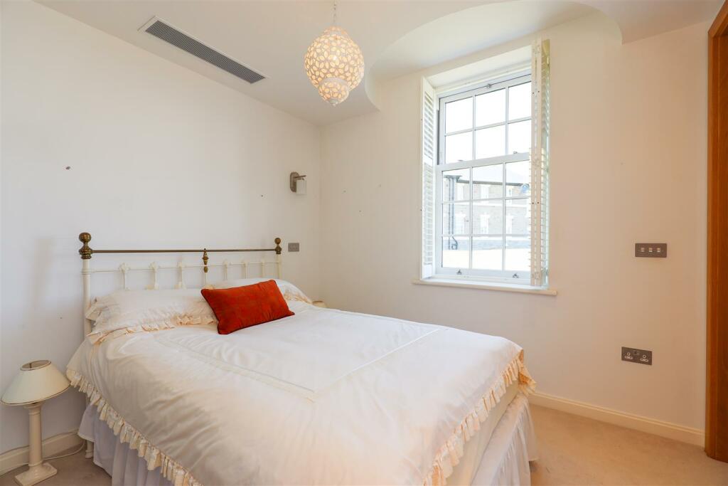 Additional property image - 1 Llewelyn House, Hensol Castle Park Hensol, Vale Of Glamorgan, CF72 8GJ