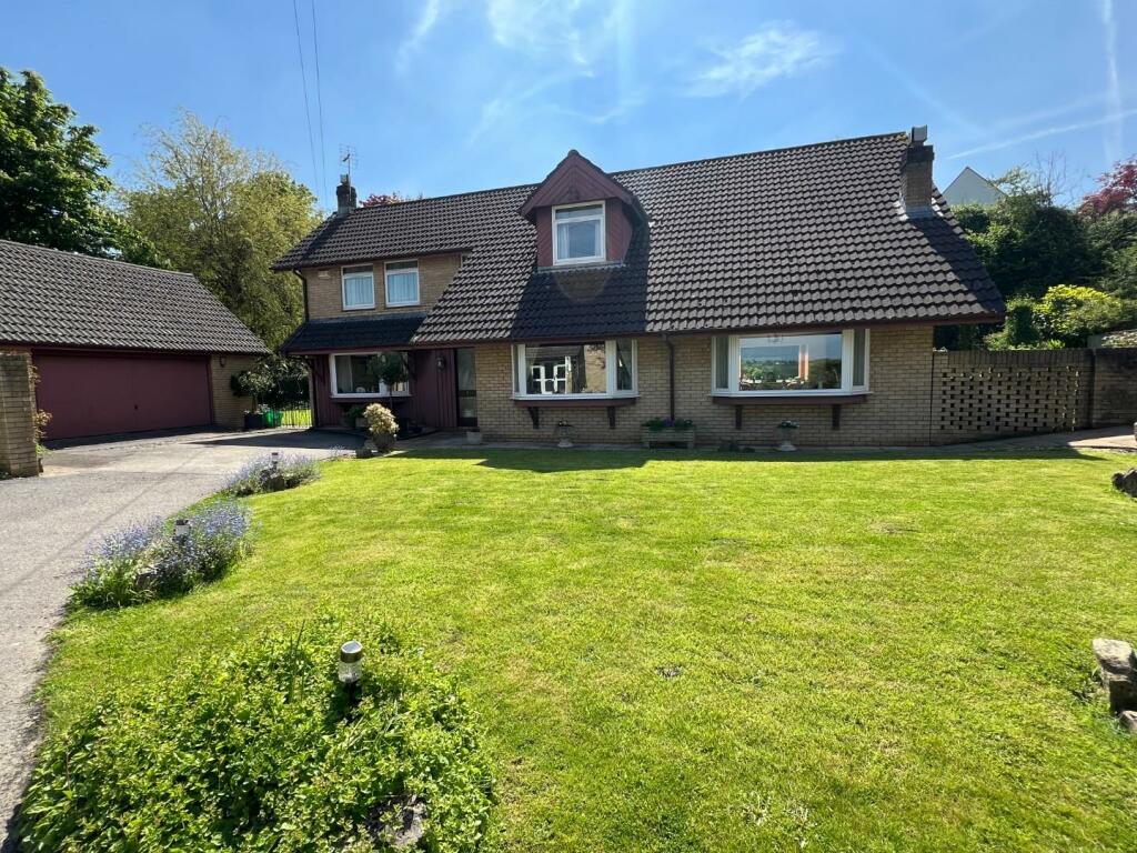 4 bedroom detached house for sale in Fox Hollows, Maendy, Nr Cowbridge, Vale Of CF71