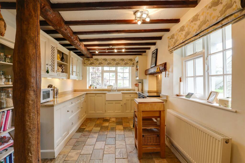 Additional property image - Llampha Cottage, Llampha, Nr Ewenny, Vale Of Glamorgan, CF35 5AF