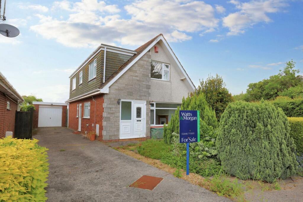 4 bedroom detached house for sale in Maes Lloi, Aberthin, Cowbridge