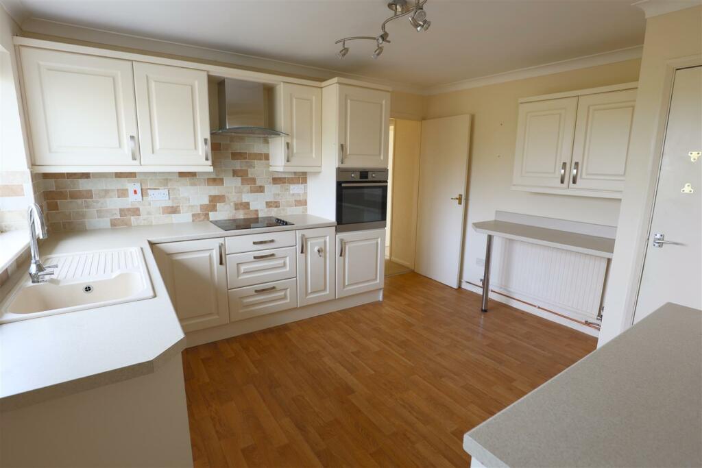 Additional property image - Ruthin Lodge, Sigingstone, Nr Cowbridge, Vale of Glamorgan, CF71 7LP