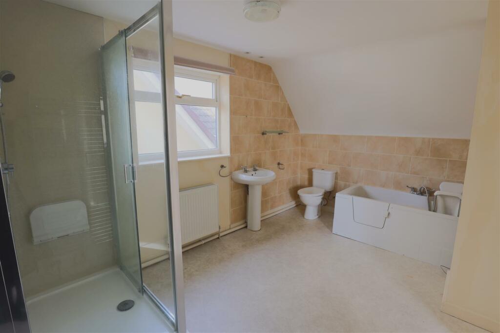 Additional property image - Ruthin Lodge, Sigingstone, Nr Cowbridge, Vale of Glamorgan, CF71 7LP