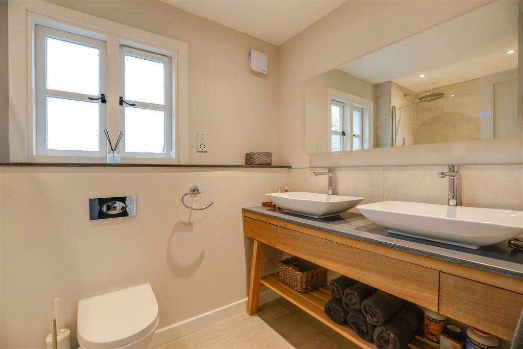 Additional property image - Tyn Y Cae Cottage, Peterston-Super-Ely, Cardiff, CF5 6NE
