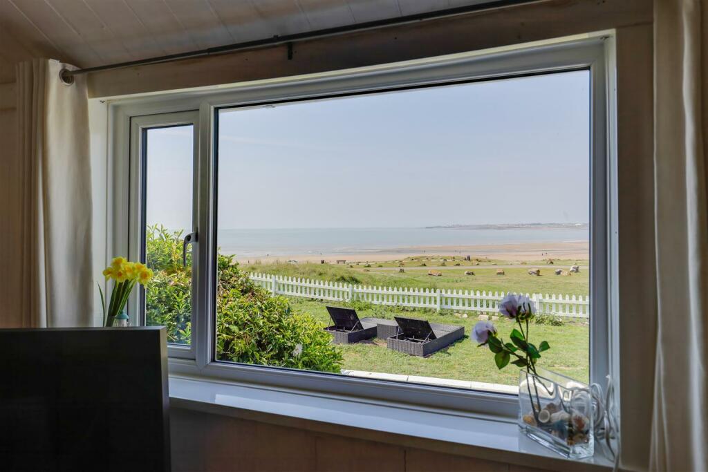 Additional property image - Channel View, Ogmore-By-Sea, Vale Of Glamorgan, CF32 0QA