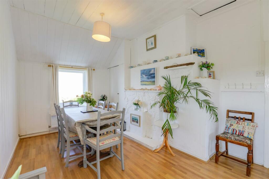 Additional property image - Channel View, Ogmore-By-Sea, Vale Of Glamorgan, CF32 0QA