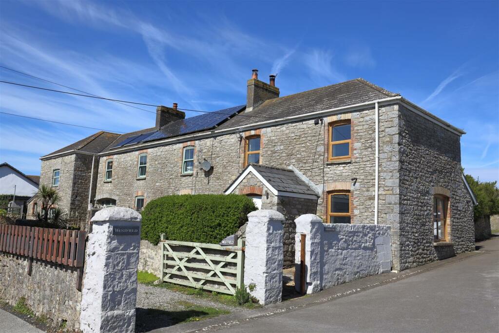 2 bedroom cottage for sale in Southerndown Cottage, Southerndown, Vale