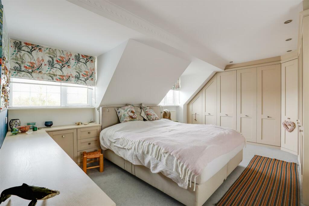 Additional property image - Broadlands, The Meadows, Penllyn, Nr Cowbridge, Vale of Glamorgan, CF71 7RL
