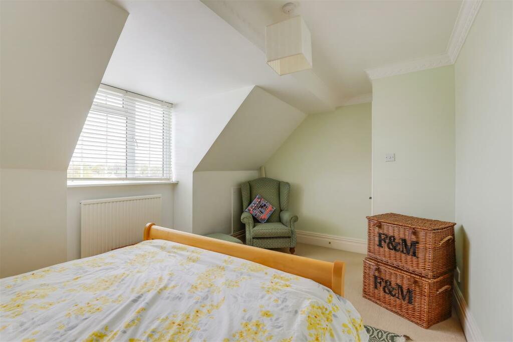 Additional property image - Broadlands, The Meadows, Penllyn, Nr Cowbridge, Vale of Glamorgan, CF71 7RL