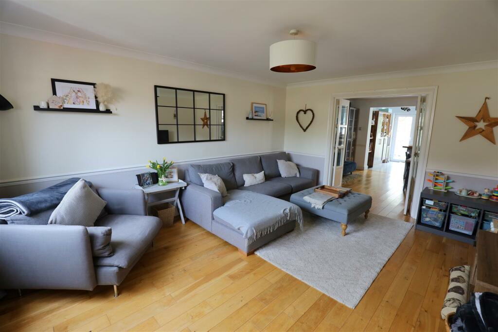 Additional property image - Millfield Drive, Cowbridge, Vale of Glamorgan, CF71 7BR