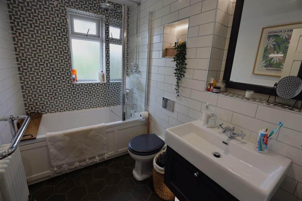 Additional property image - Millfield Drive, Cowbridge, Vale of Glamorgan, CF71 7BR