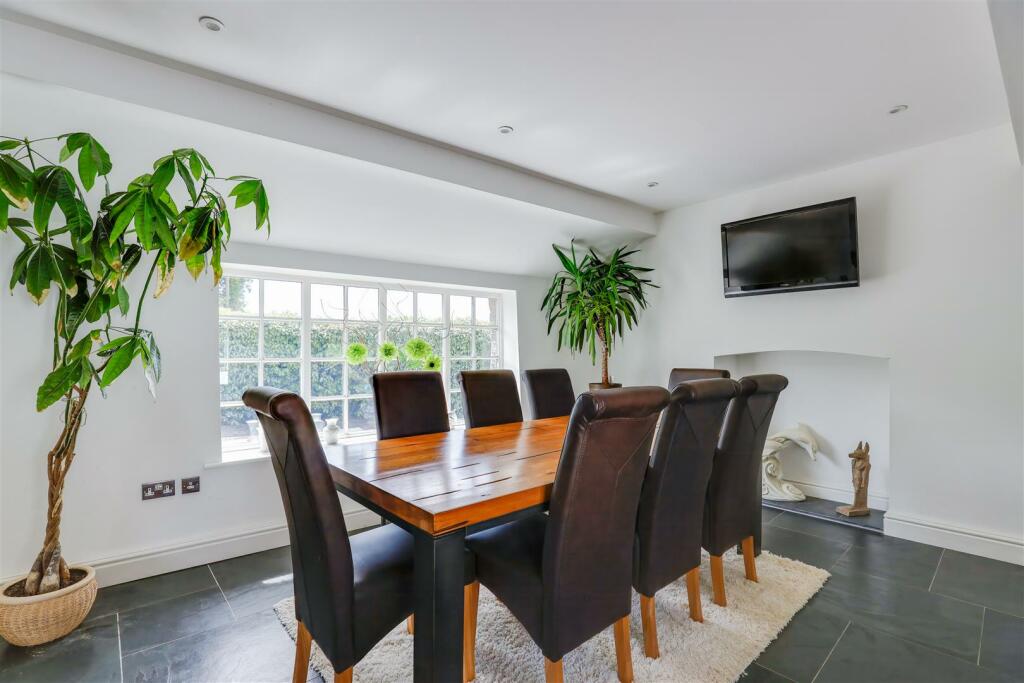 Additional property image - Trehill Cottage, St Nicholas, Vale Of Glamorgan, CF5 6SJ
