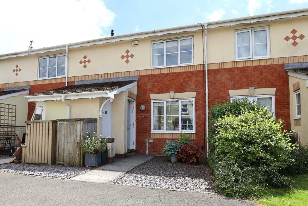 2 bedroom terraced house for sale in Clos Ffawydden, Ystradowen, Near