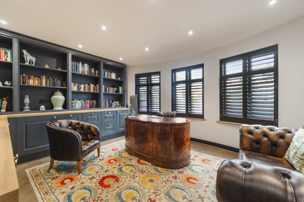 Additional property image - Pencisely Road, Cardiff, CF5 1DL