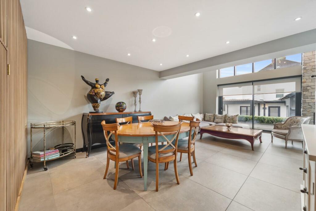 Additional property image - Pencisely Road, Cardiff, CF5 1DL