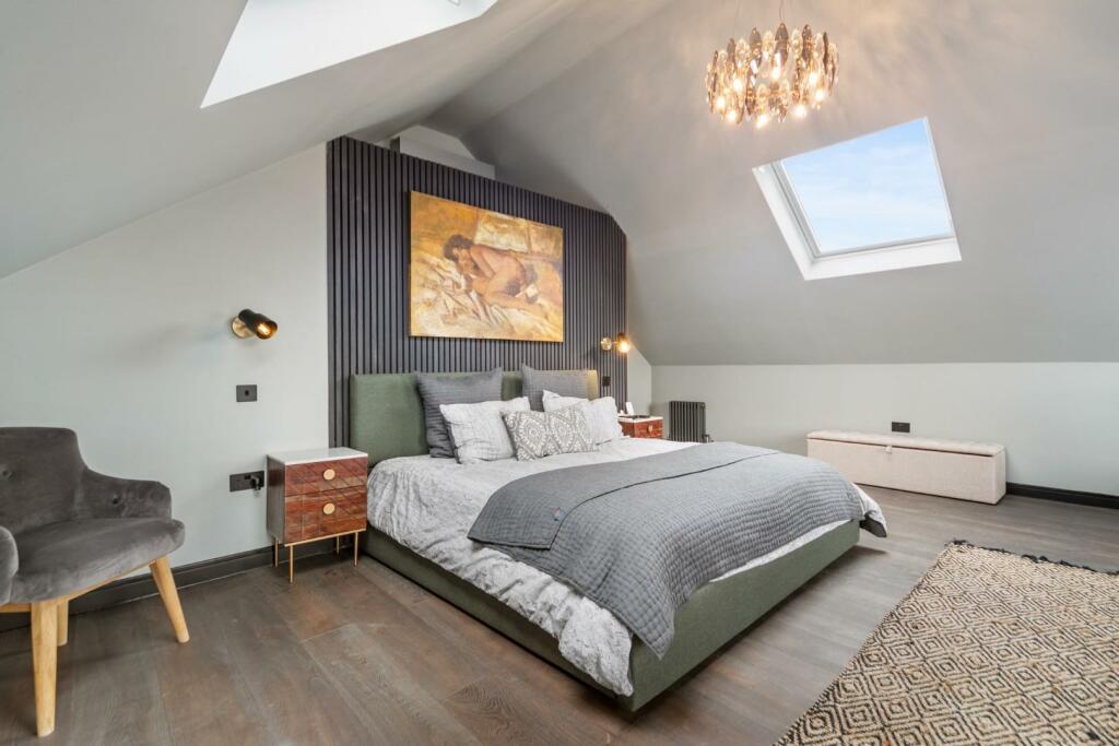 Additional property image - Pencisely Road, Cardiff, CF5 1DL