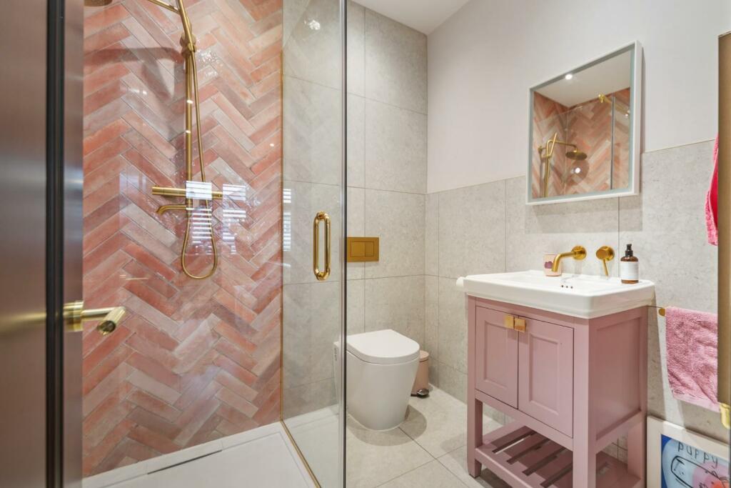 Additional property image - Pencisely Road, Cardiff, CF5 1DL