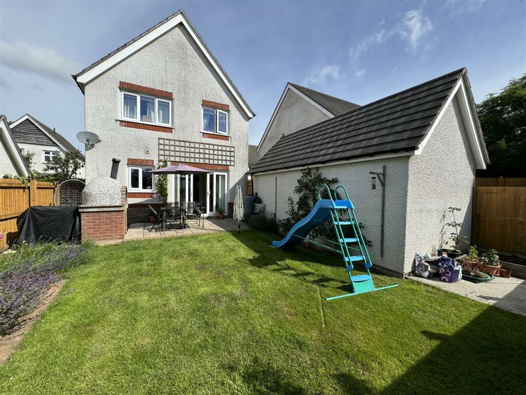 Additional property image - 15 Heol Cae Pwll, Colwinston, Cowbridge, Vale of Glamorgan, CF71 7PL