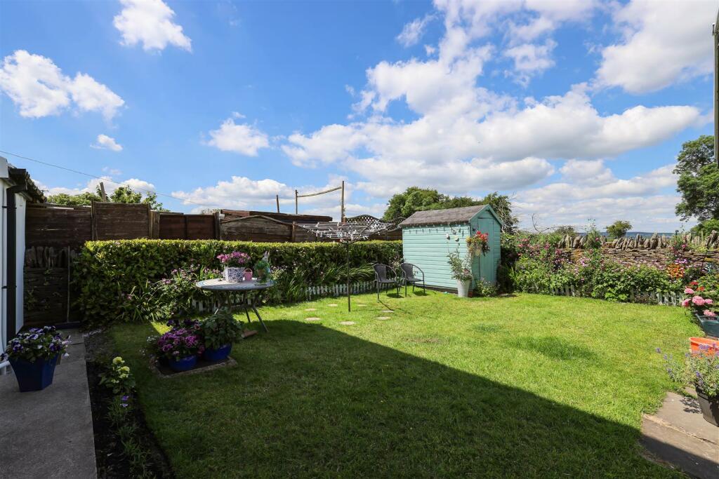 Additional property image - 1 Tynewydd Cottage Cilfynydd, Pontypridd, CF37 4HP