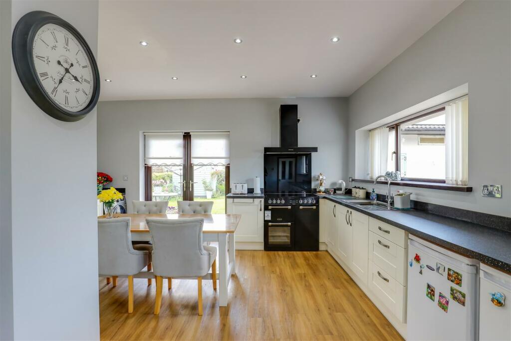 Additional property image - 1 Tynewydd Cottage Cilfynydd, Pontypridd, CF37 4HP