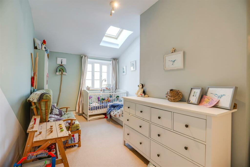 Additional property image - 2 Woodford House, Colhugh Street, Llantwit Major, Vale of Glamorgan, CF61 1RF