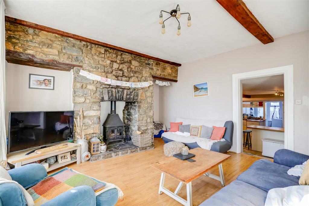 Additional property image - 2 Woodford House, Colhugh Street, Llantwit Major, Vale of Glamorgan, CF61 1RF