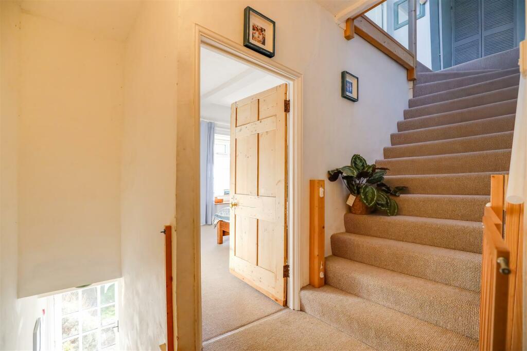 Additional property image - 2 Woodford House, Colhugh Street, Llantwit Major, Vale of Glamorgan, CF61 1RF