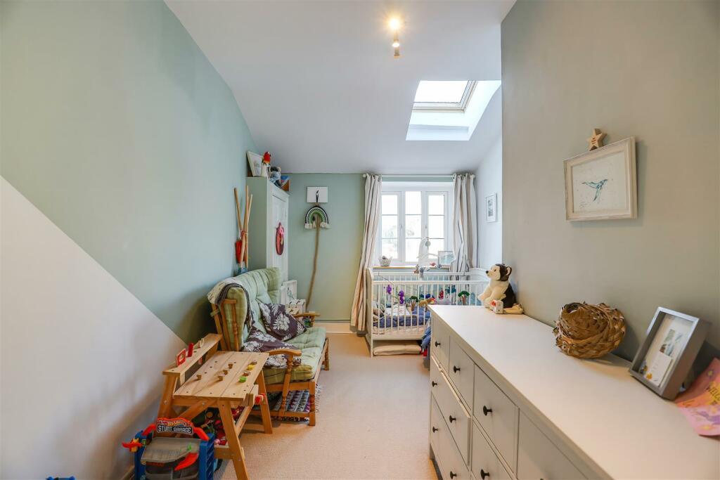Additional property image - 2 Woodford House, Colhugh Street, Llantwit Major, Vale of Glamorgan, CF61 1RF