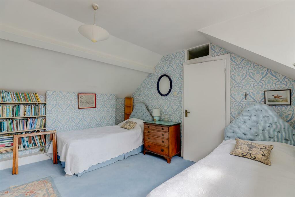 Additional property image - Peterston Super Ely, Vale of Glamorgan, CF5 6NE