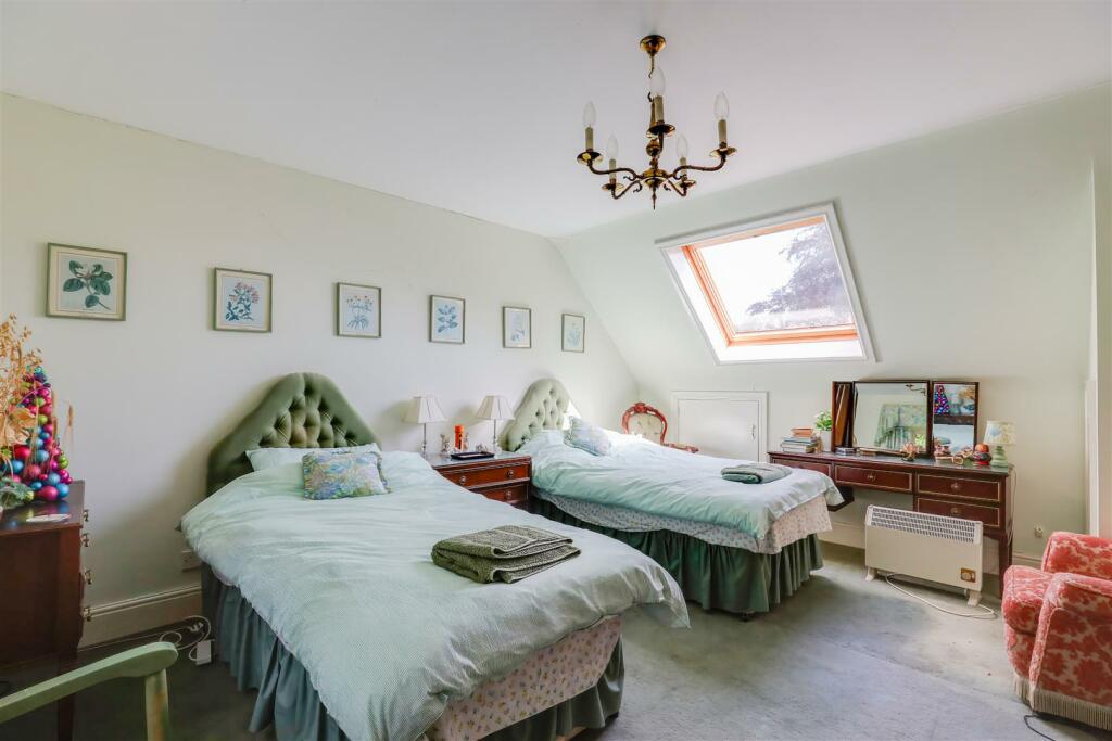 Additional property image - Peterston Super Ely, Vale of Glamorgan, CF5 6NE
