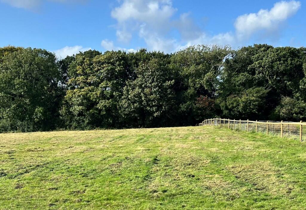 Additional property image - Crossway Stables set within approx 4.25 acres Greenway Road, Bonvilston, Cardiff